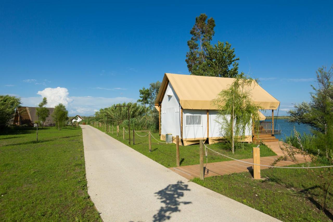 Nabi Resort Glamping & Spa Castel Volturno Luaran gambar