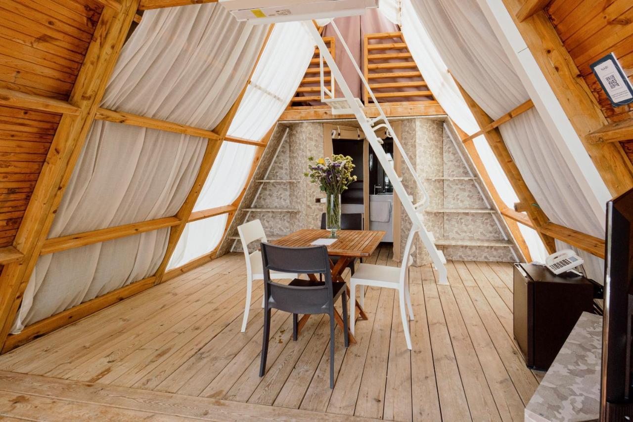 Nabi Resort Glamping & Spa Castel Volturno Luaran gambar